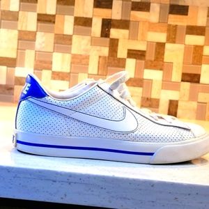 Nike Sweet Classic Sneaker